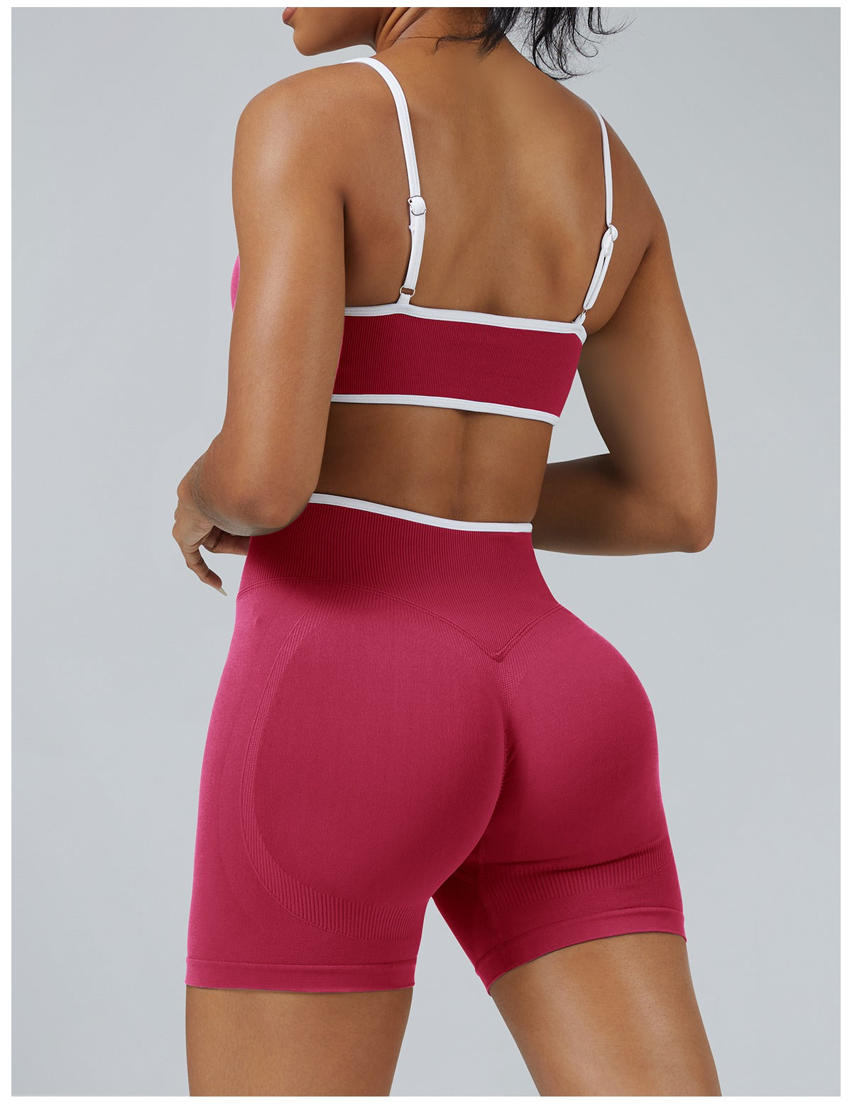 Short Line Lampone con il reggiseno, indossato (3)
