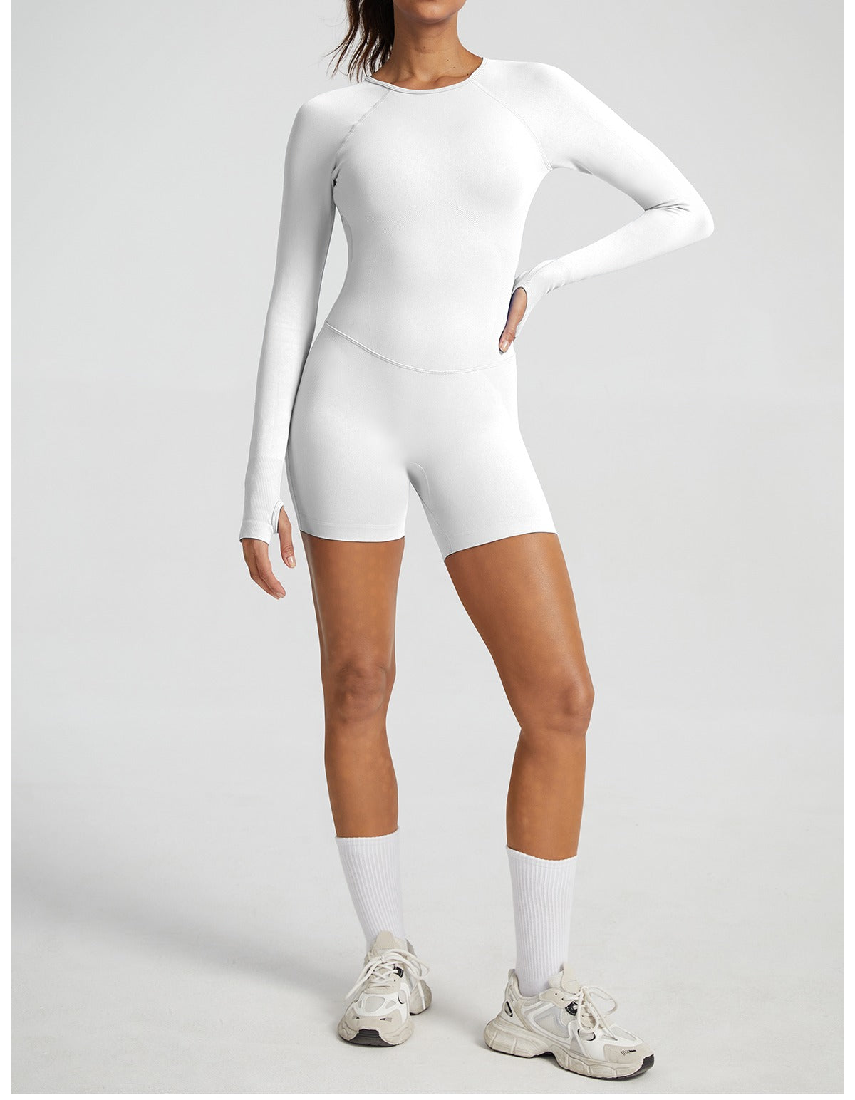 Tuta Corta Manica Lunga Sculptline™ Seconda Pelle — Bianco, indossato (1)