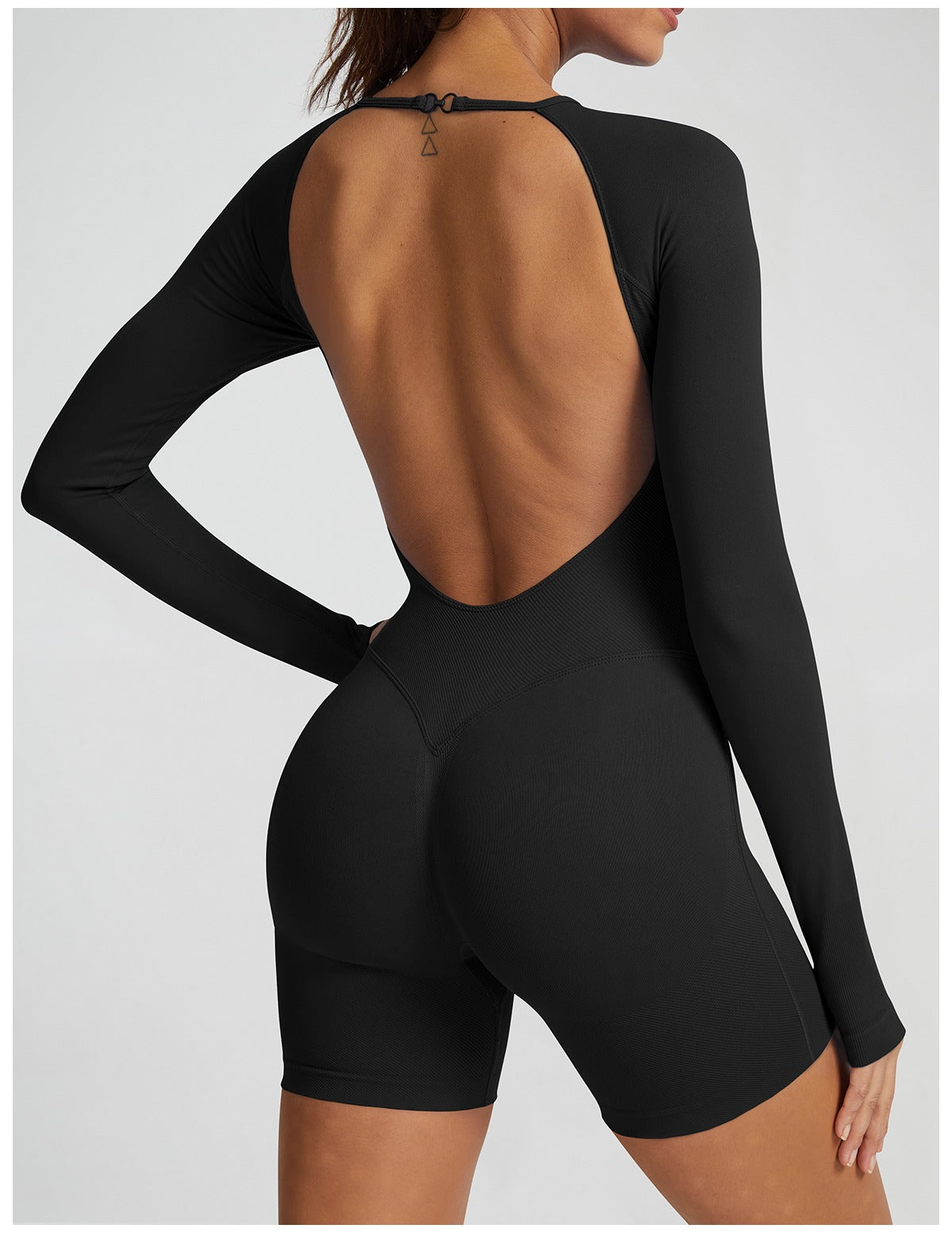 Tuta Corta Manica Lunga Sculptline™ Seconda Pelle — Nero, indossato (3)