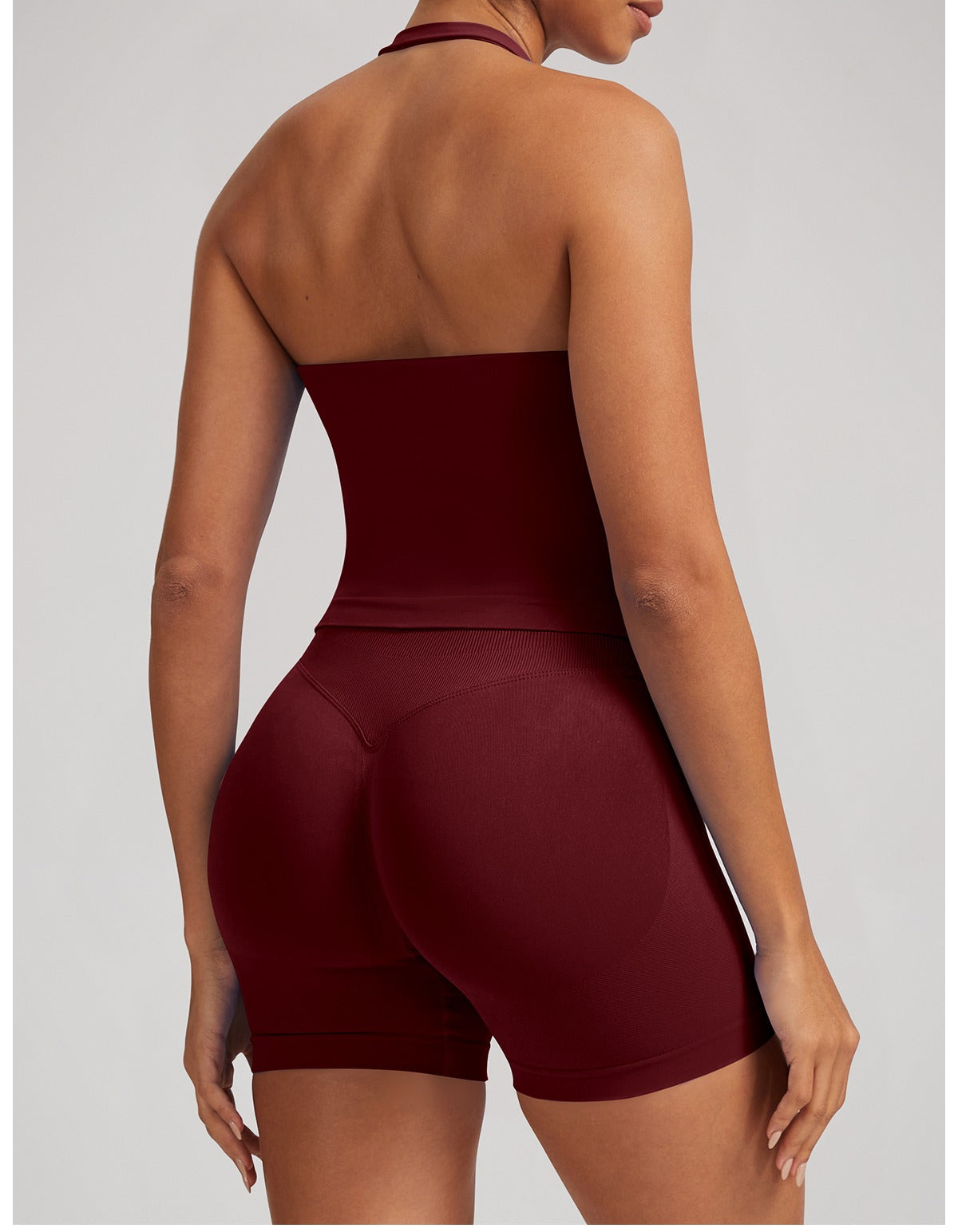 Canotta Larga Sculptline™ Seconda Pelle — Rosso Vino, indossato (1)