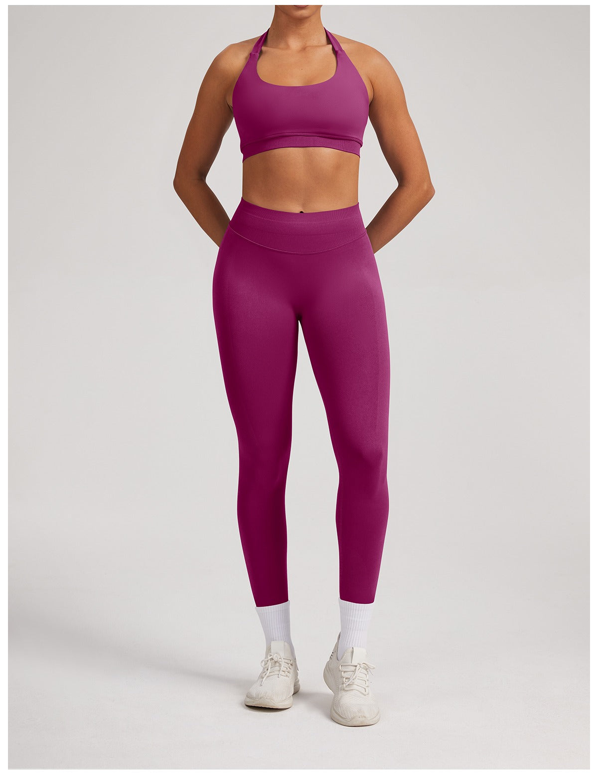 Leggings Sculptline™ Seconda Pelle — Rosso Bacca, indossato (3)