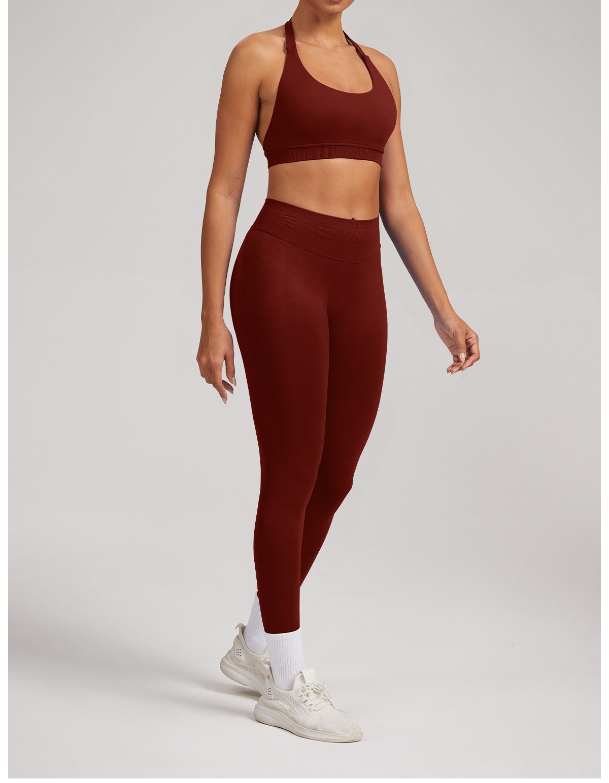 Leggings Sculptline™ Seconda Pelle — Rosso Vino, indossato (1)