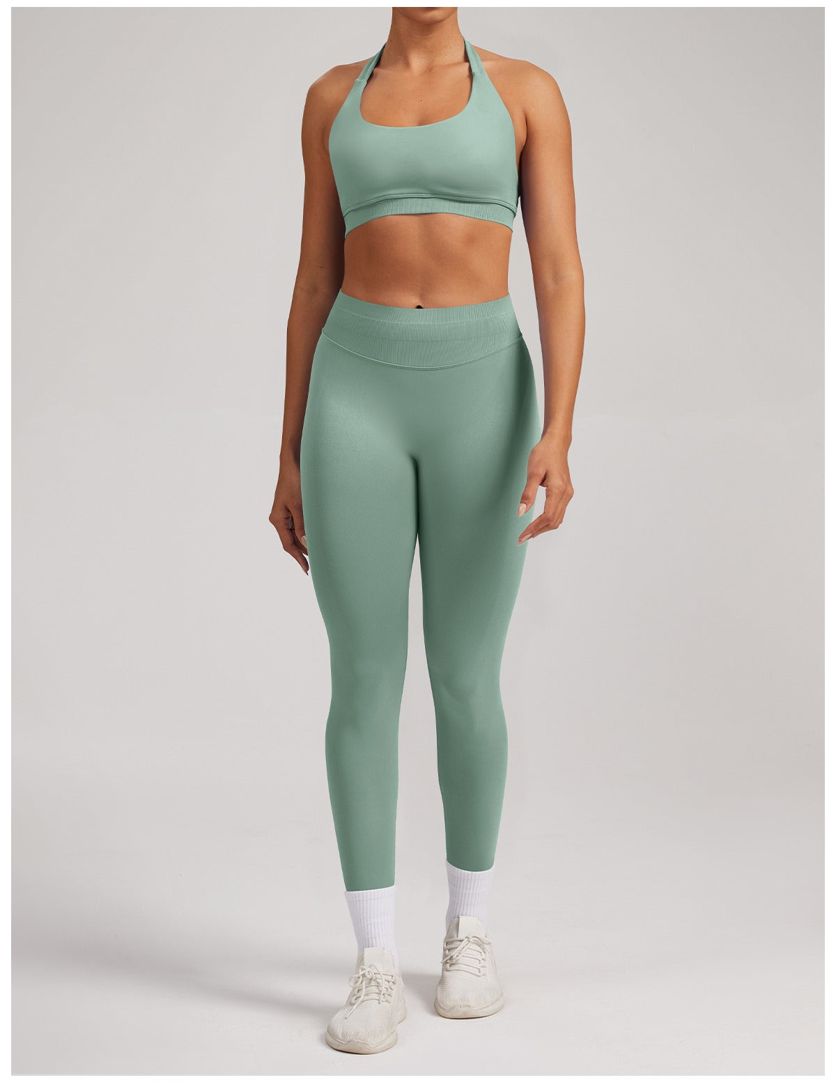 Leggings Sculptline™ Seconda Pelle — Verde Palma, indossato (3)