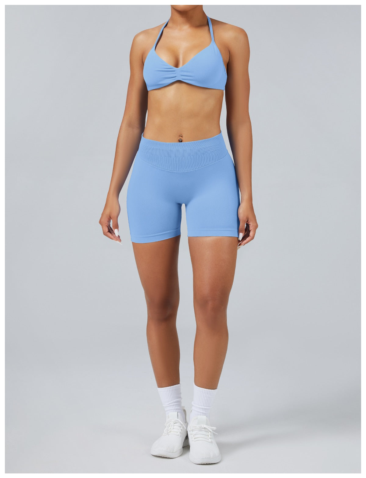 Short Sculptline™ Seconda Pelle — Azzurro Ghiaccio, indossato (2)