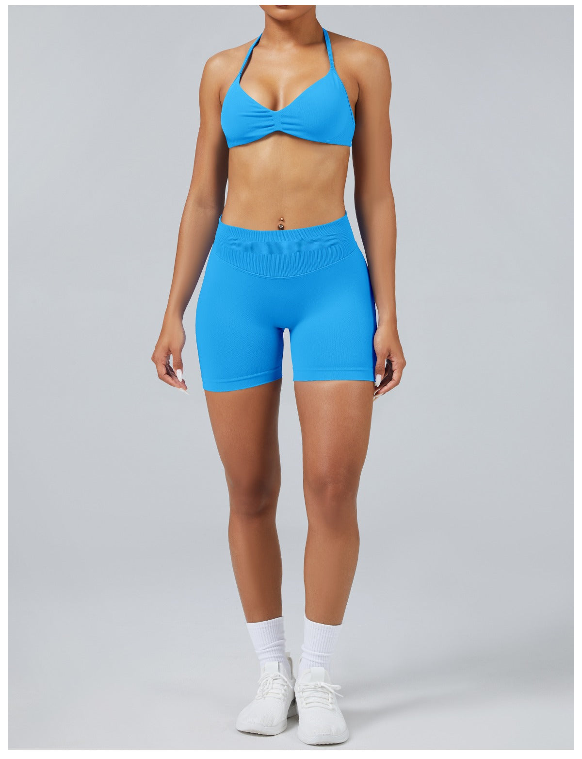 Short Sculptline™ Seconda Pelle — Blu Glaciale, indossato (3)
