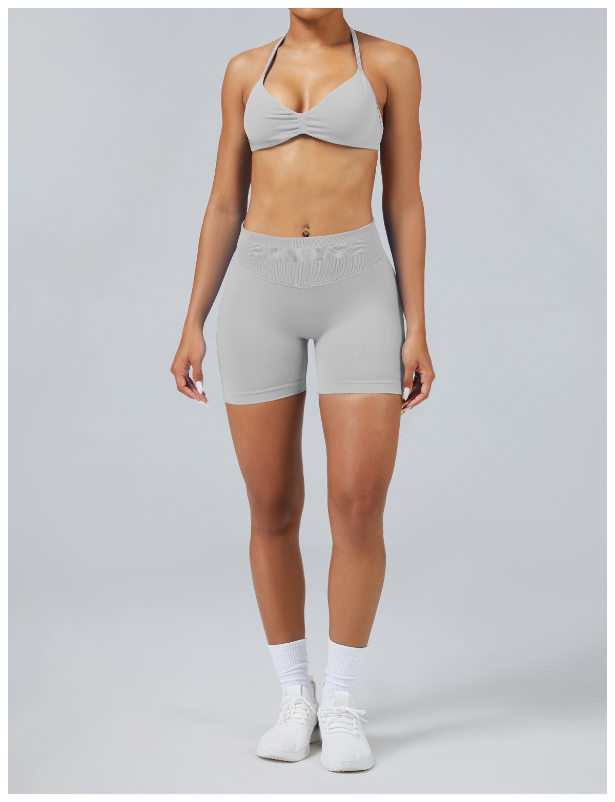 Short Sculptline™ Seconda Pelle — Crema Piuma, indossato (2)