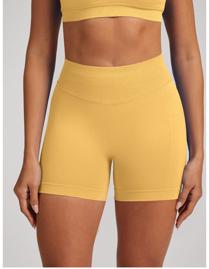 Short Sculptline™ Seconda Pelle — Giallo, indossato (1)