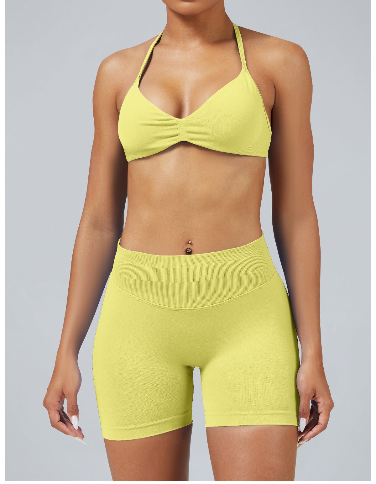 Short Sculptline™ Seconda Pelle — Giallo Pulcino, indossato (1)