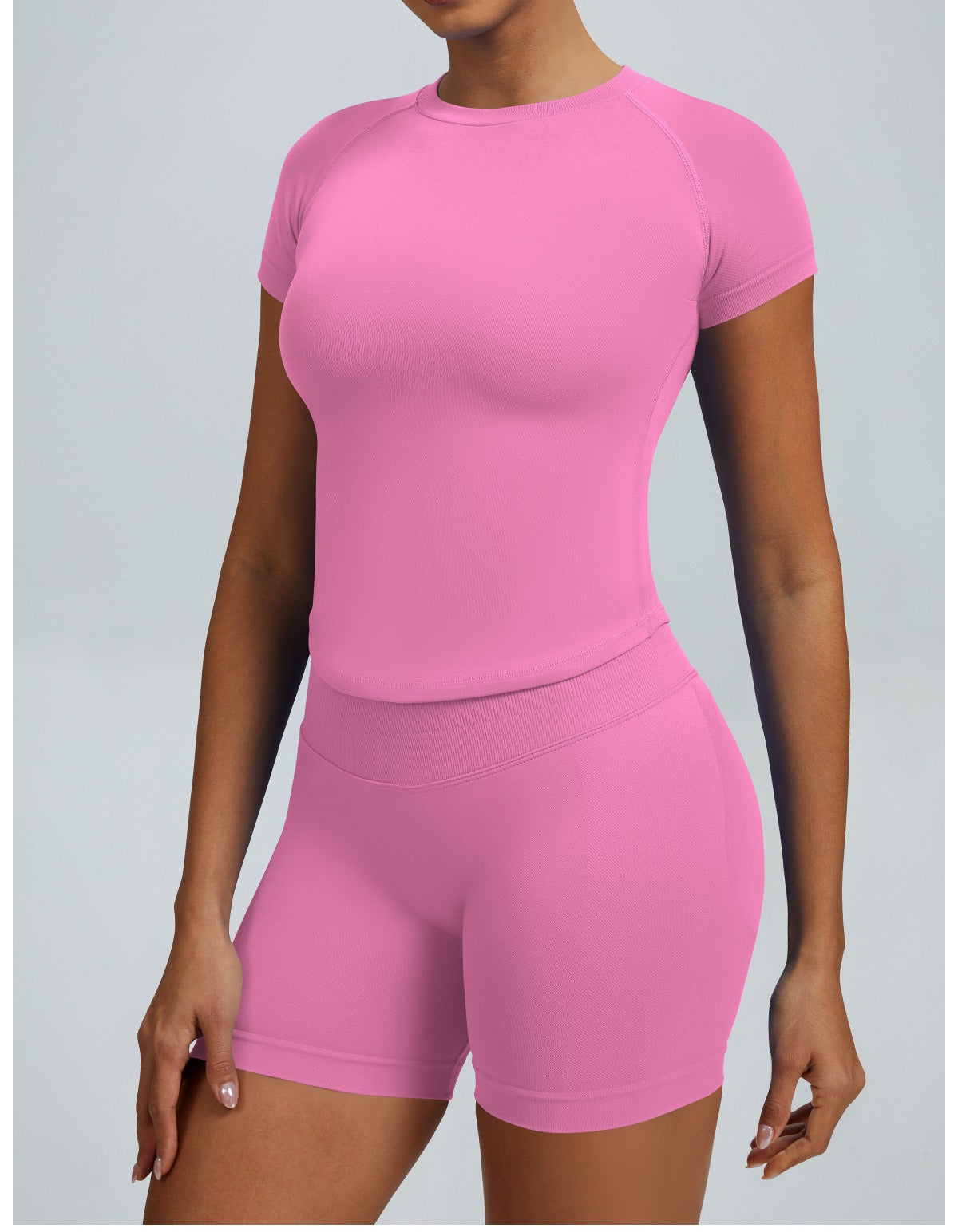 T-shirt Sculptline™ Seconda Pelle — Rosa Fiore, indossato (1)