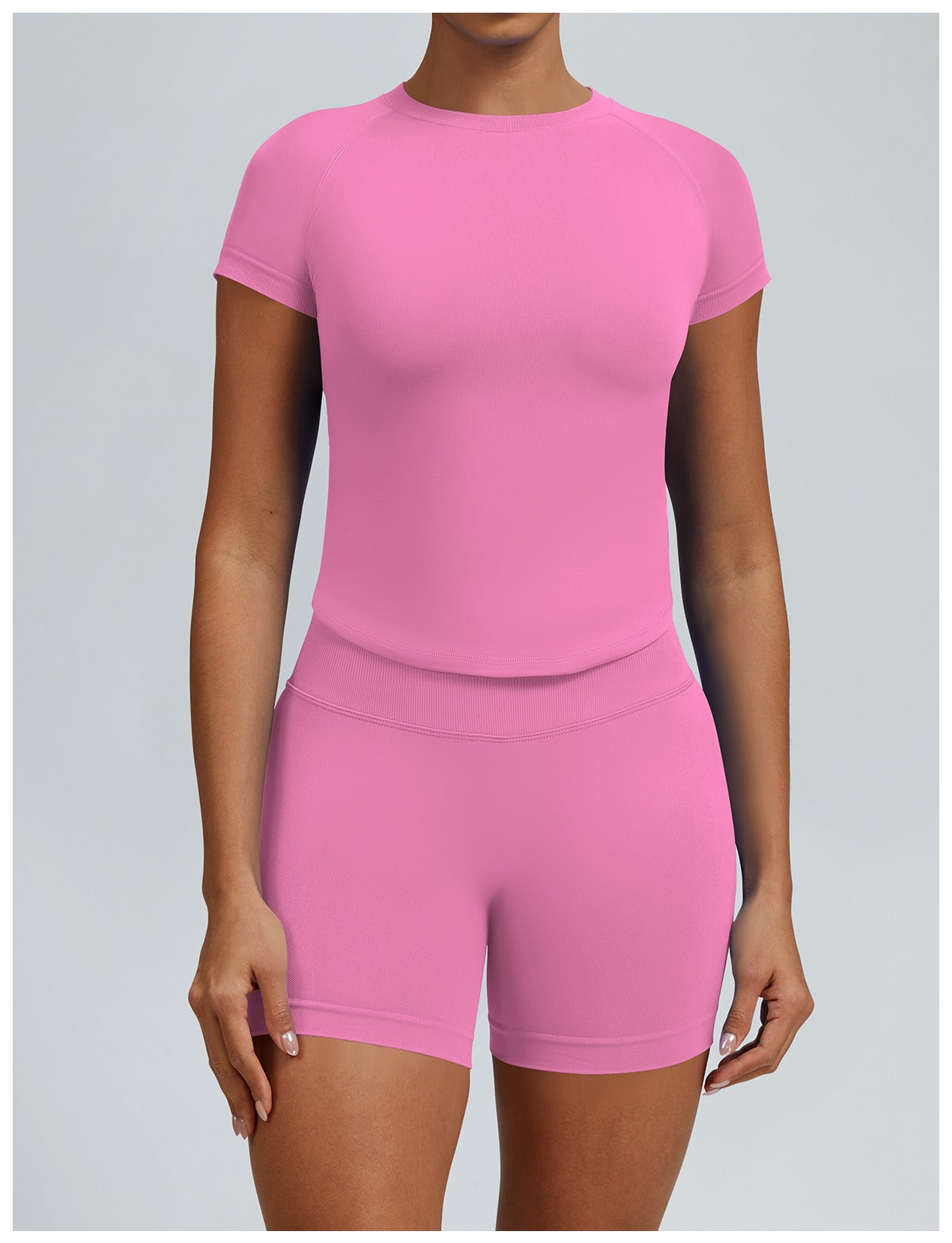 T-shirt Sculptline™ Seconda Pelle — Rosa Fiore, indossato (2)