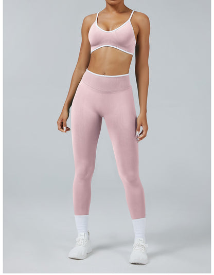 Leggings Line Rosa con il reggiseno, indossato (1)