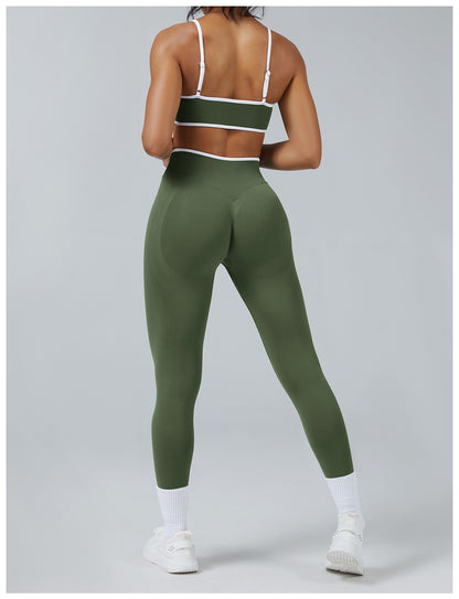 Leggings Line Verde Militare con il reggiseno, indossato (2)