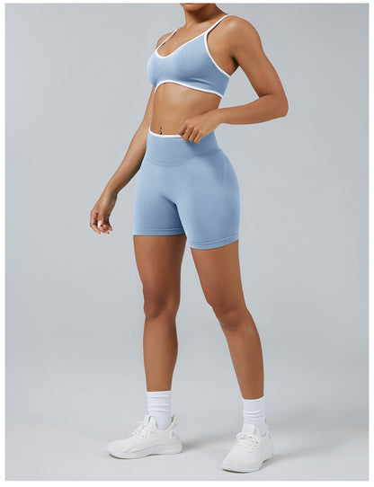 Short Line Azzurro Baby con il reggiseno, indossato (3)
