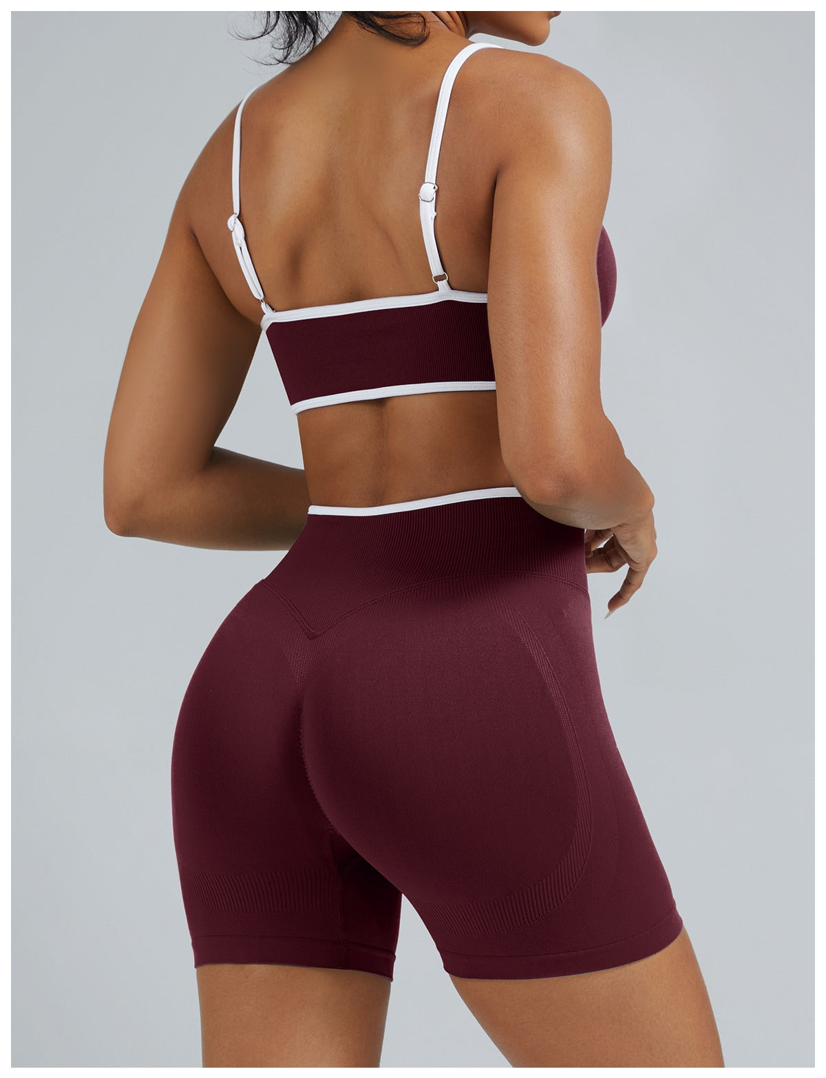 Short Line Castagna con il reggiseno, indossato (2)