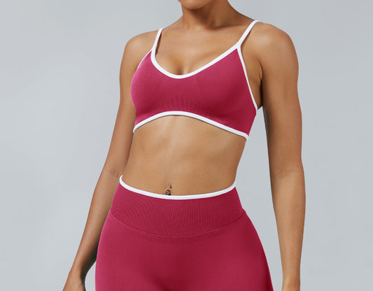 Reggiseno Sculptline Edge Lampone indossato, vista frontale