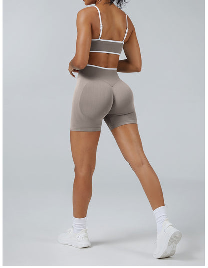 Short Line Pietra con il reggiseno, indossato (1)