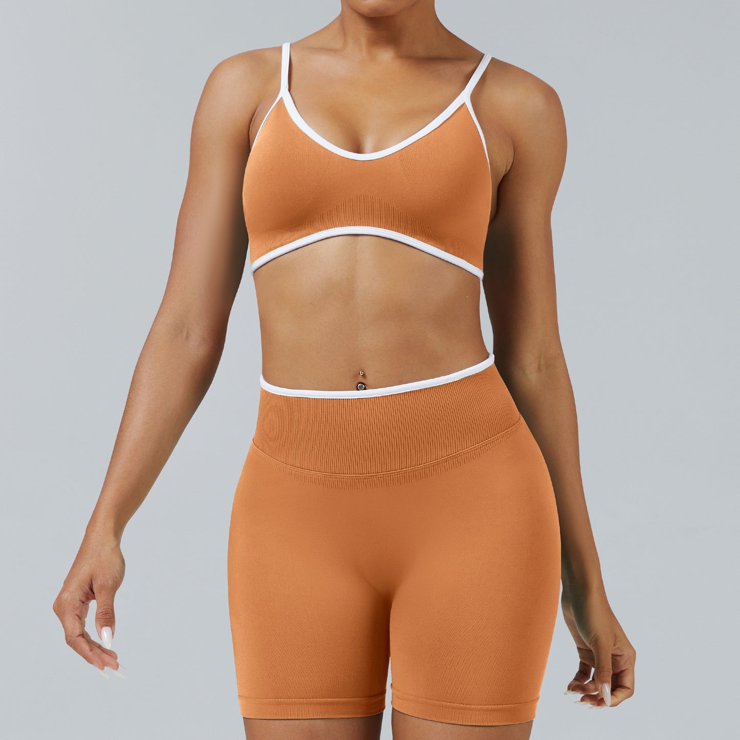 Short Line Zucca, indossato con il reggiseno