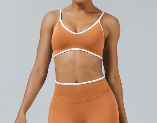 Reggiseno Sculptline Edge Zucca indossato, vista frontale