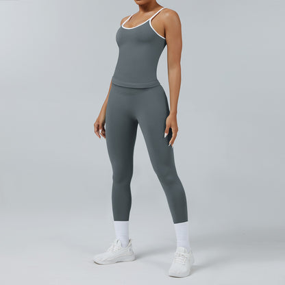 Leggings Line Grigio Grafite, indossato con la canotta