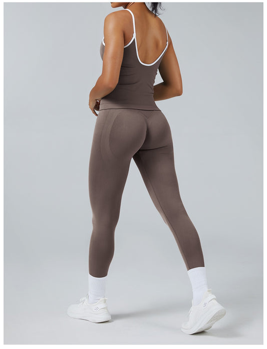 Leggings Line Moka con la canotta, indossato (3)