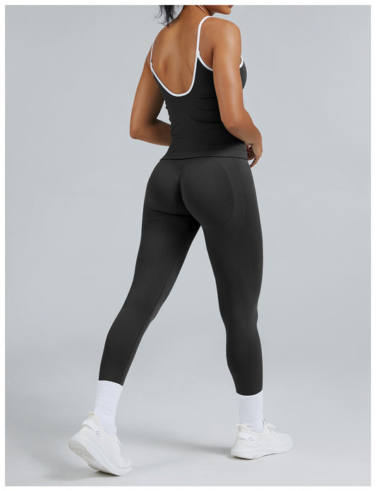 Leggings Line Nero con la canotta, indossato (2)