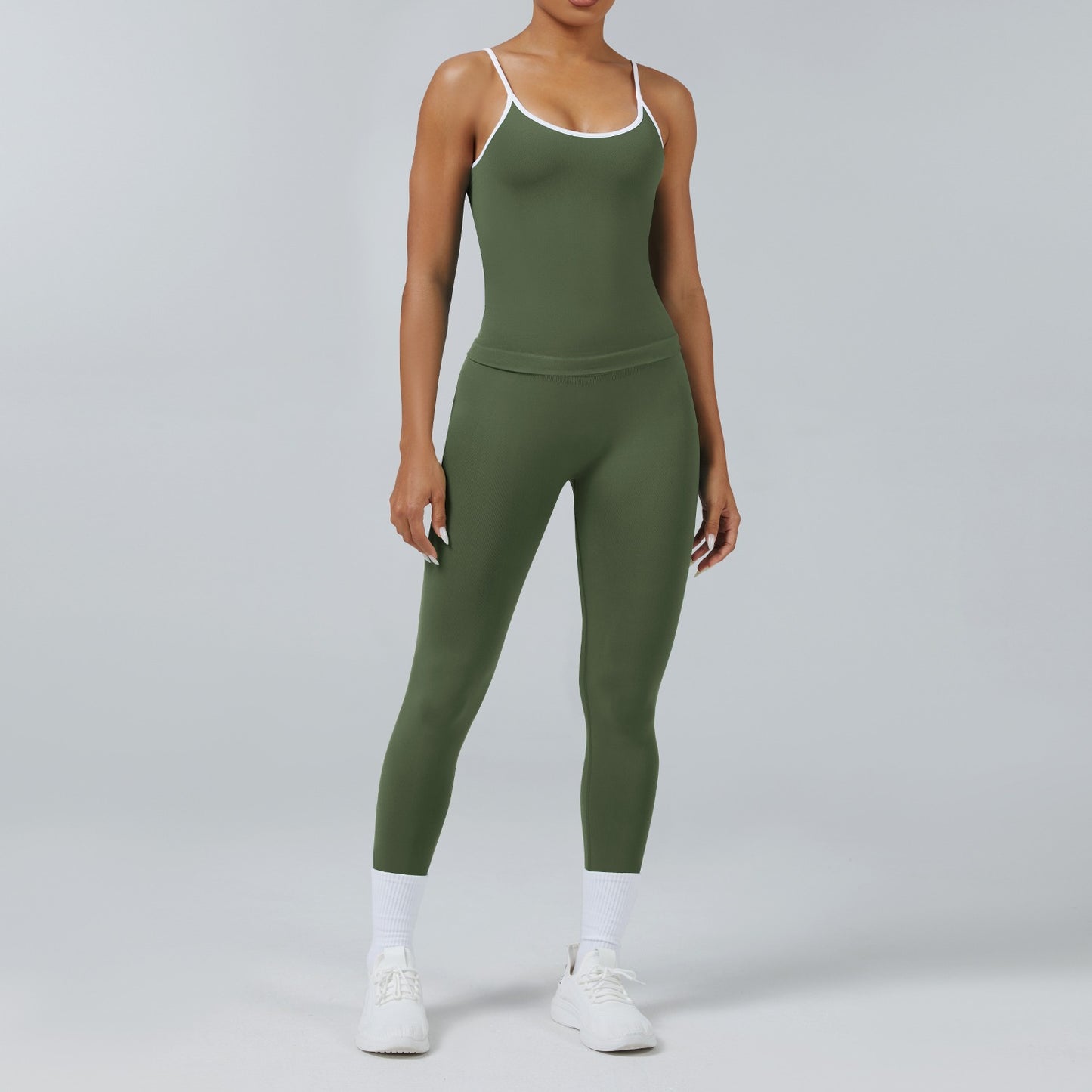 Leggings Line Verde Militare, indossato con la canotta