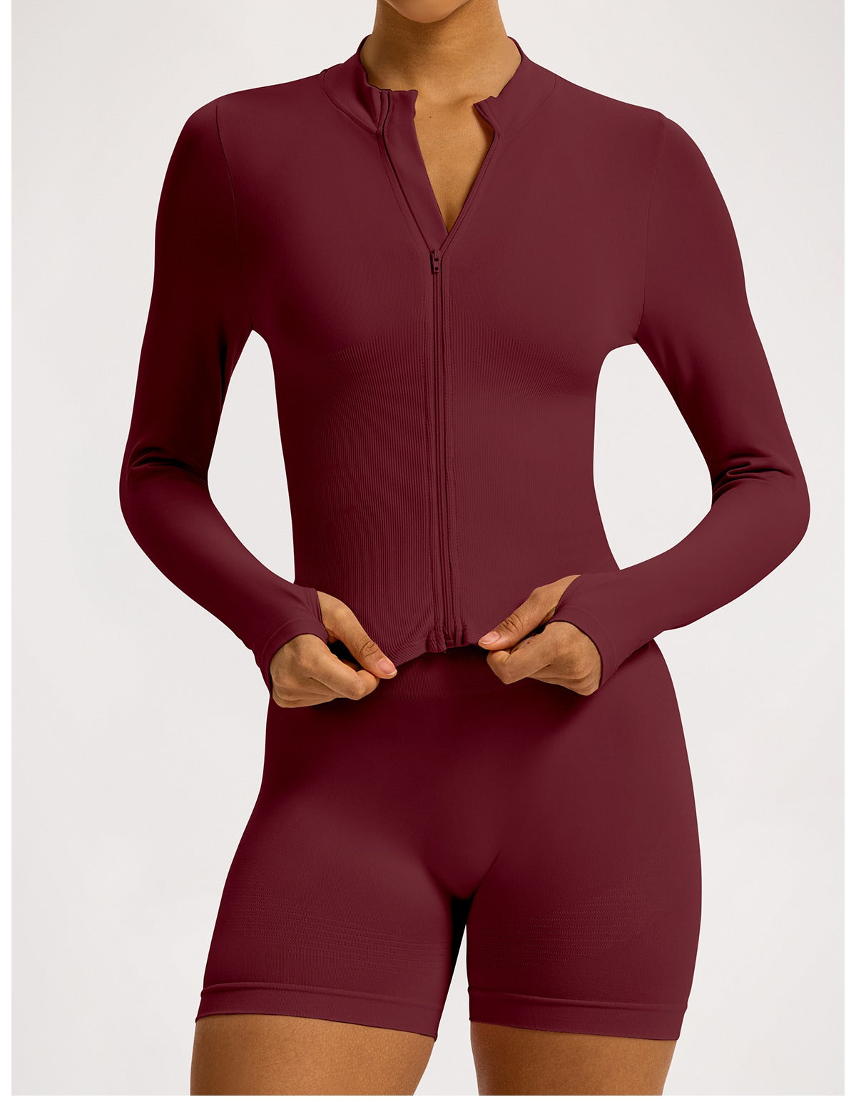 Giacca Zip Sculptline™ Costa — Rosso Ciliegia, indossato (1)