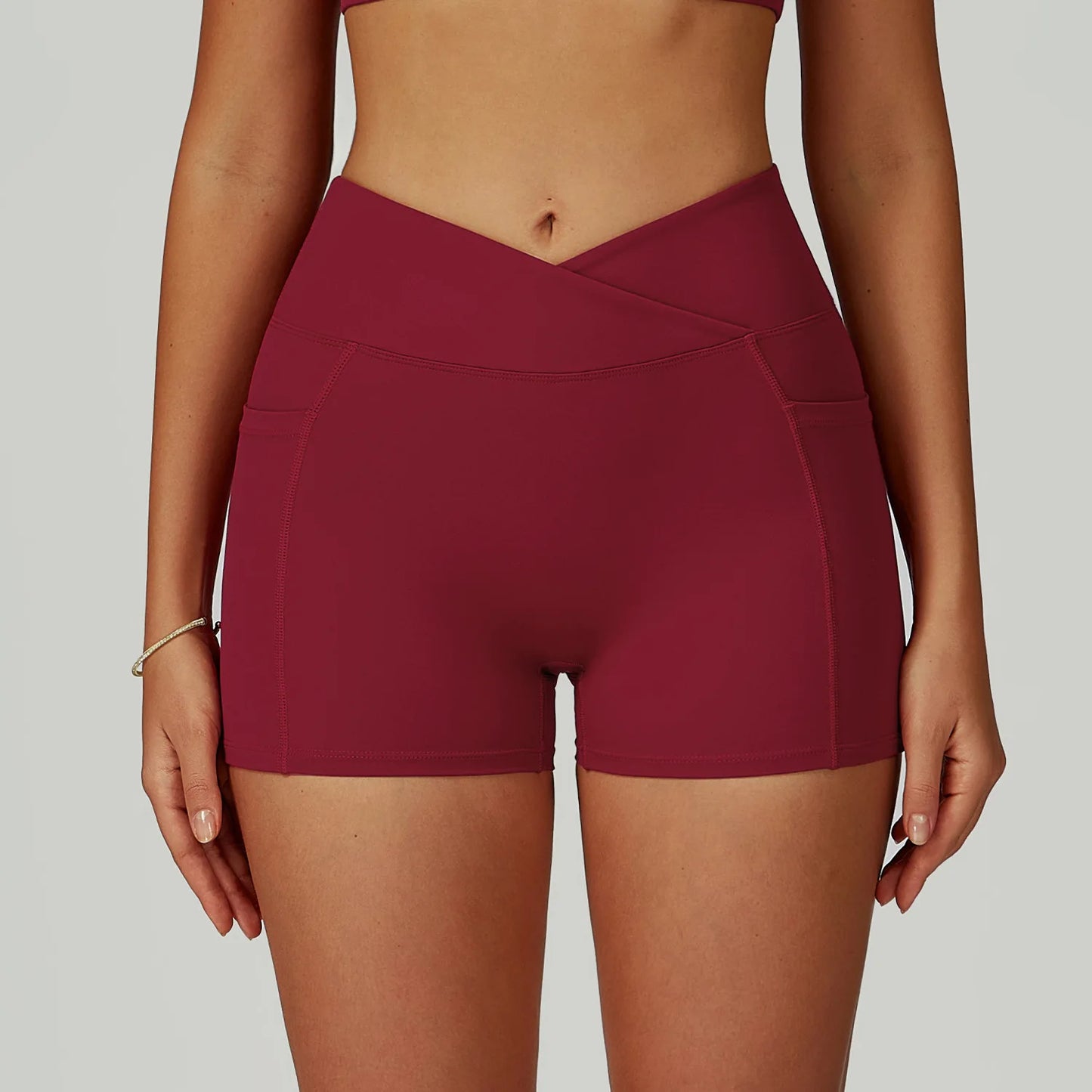 Pantaloncini Vita Alta con Cucitura a V e Tasche Laterali - Bordeaux