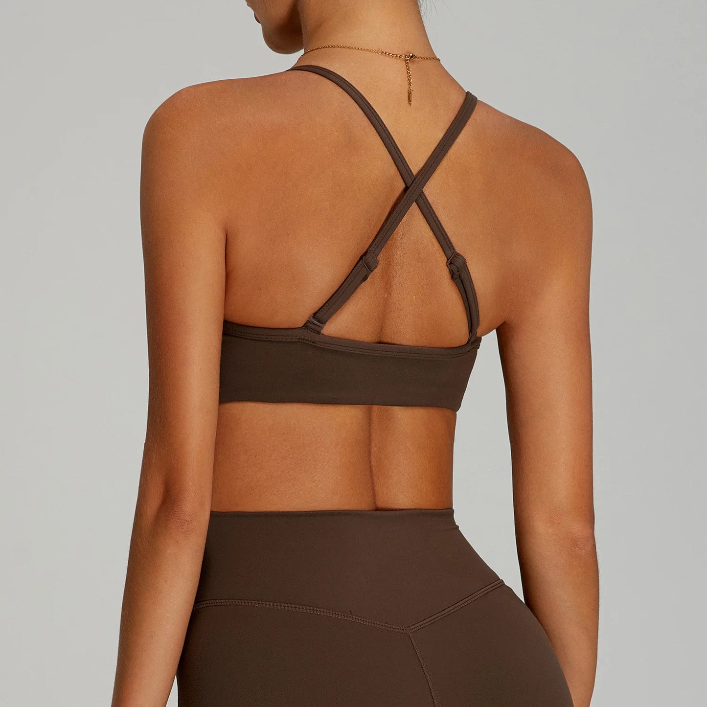 Reggiseno Sportivo con Spalline Sottili e Schiena Incrociata - Marrone Cioccolato