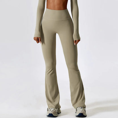 Set Sportivo Maglia Crop a Maniche Lunghe e Pantaloni a Zampa