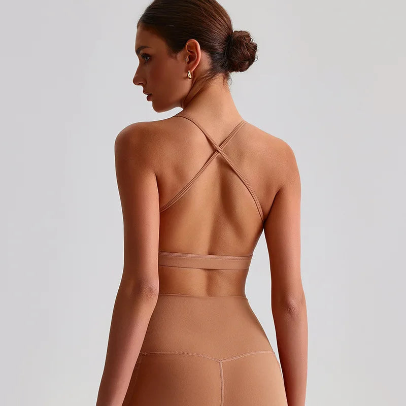 Set Tre Pezzi Giacca Corta Reggiseno e Pantaloncini Ciclista