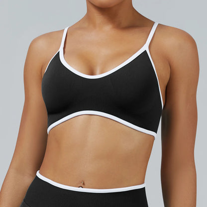Reggiseno Sportivo Senza Cuciture con Spalline Sottili e Bordo a Contrasto - Nero
