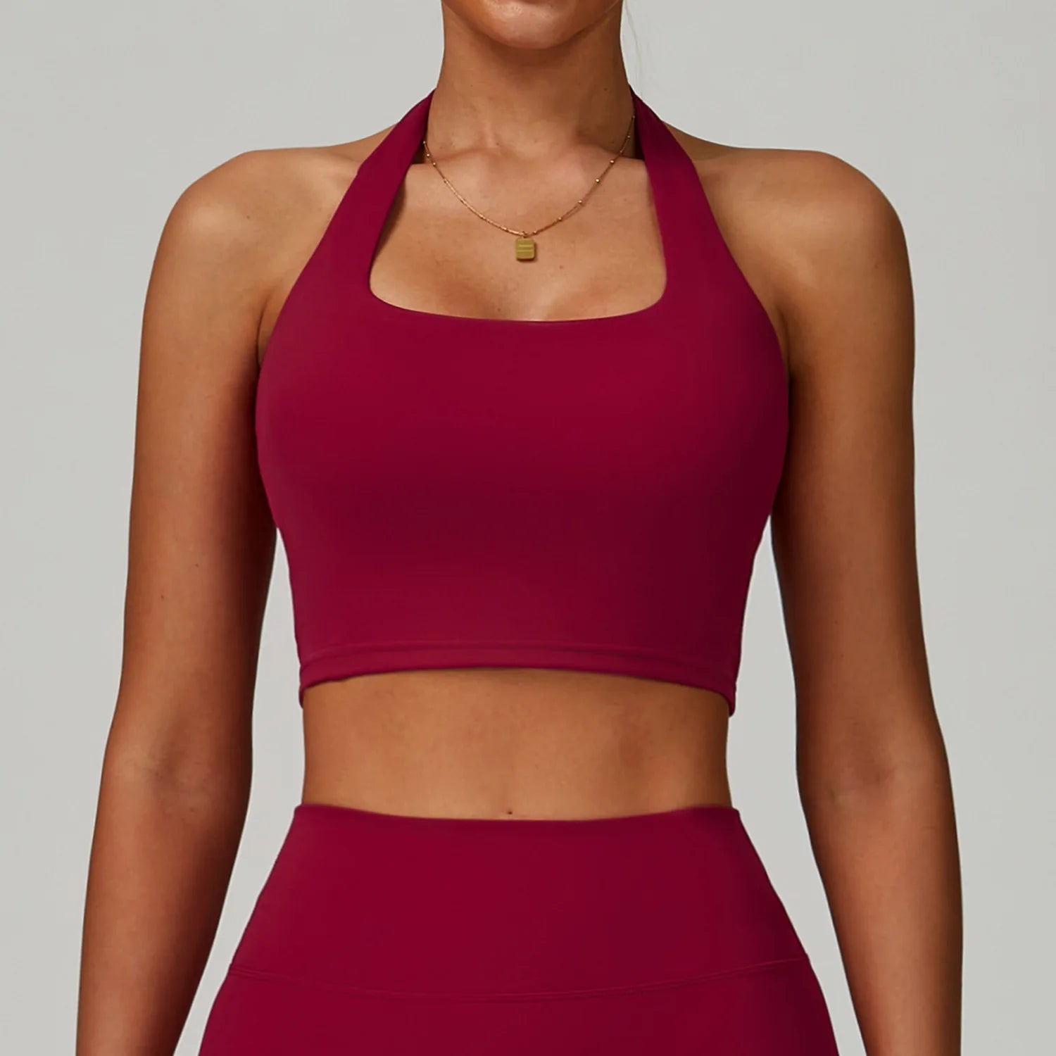 Set Sportivo Reggiseno Halter e Leggings Vita Alta