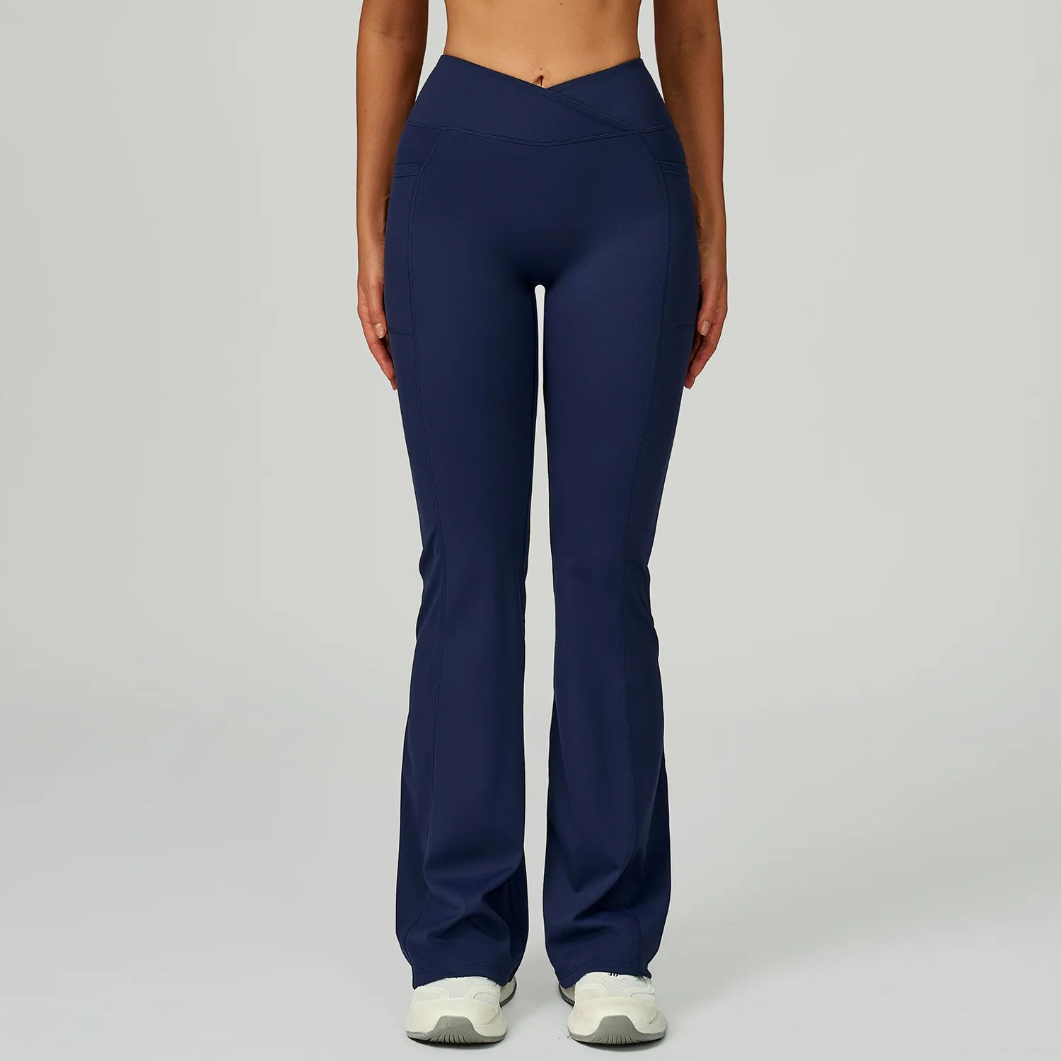 Pantaloni a Zampa Vita Alta con Cucitura a V e Tasche Laterali - Blu Navy