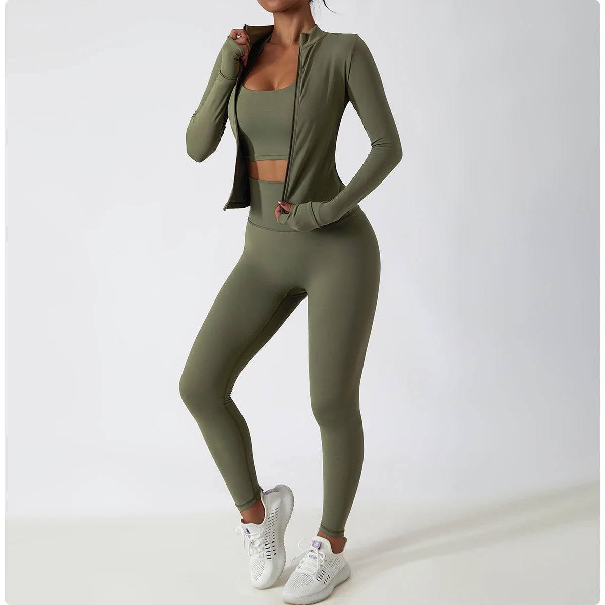 Giacca Sportiva Slim con Zip Integrale, Collo alla Coreana e Fori per il Pollice