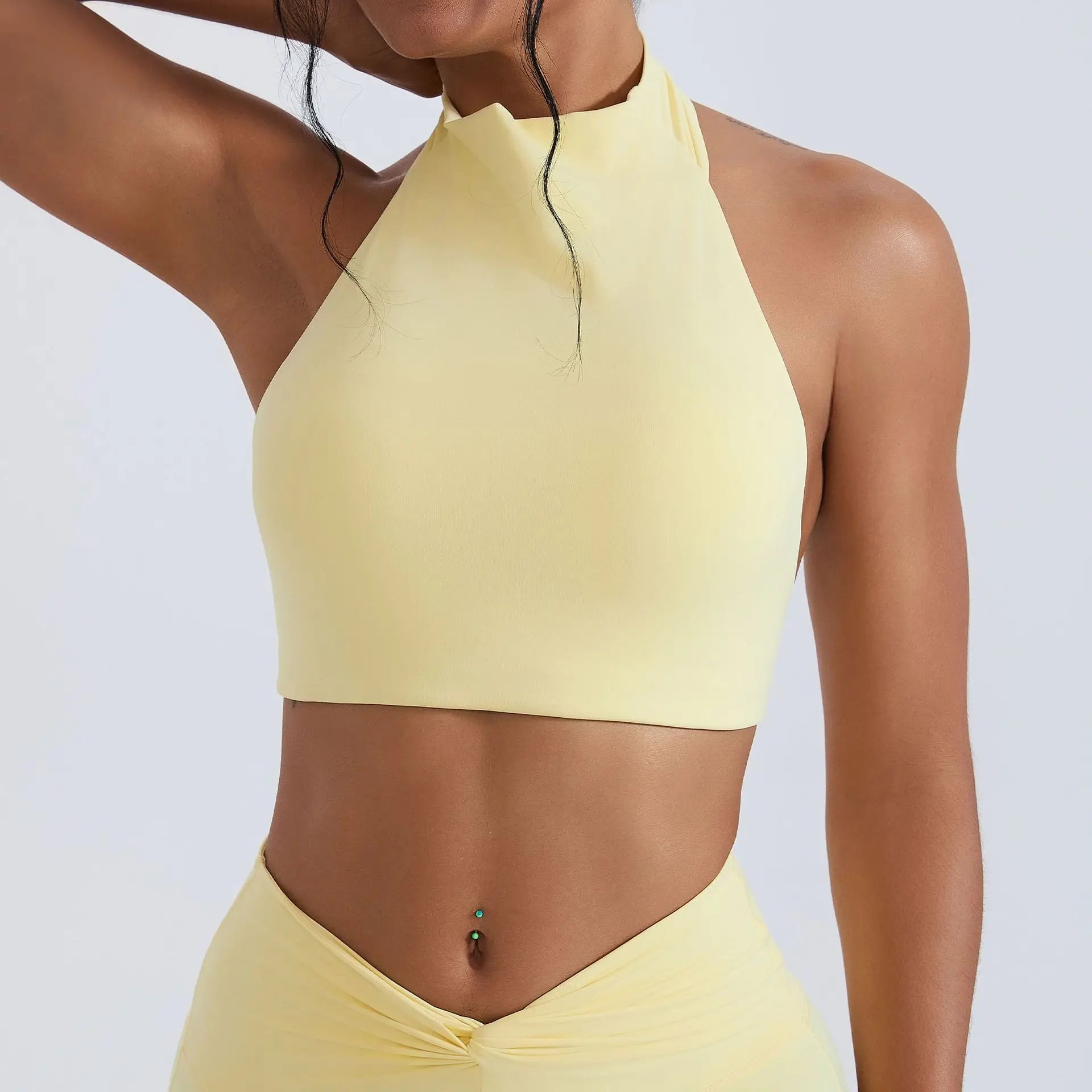 Set Reggiseno Collo Alto e Pantaloni Flare Vita Alta