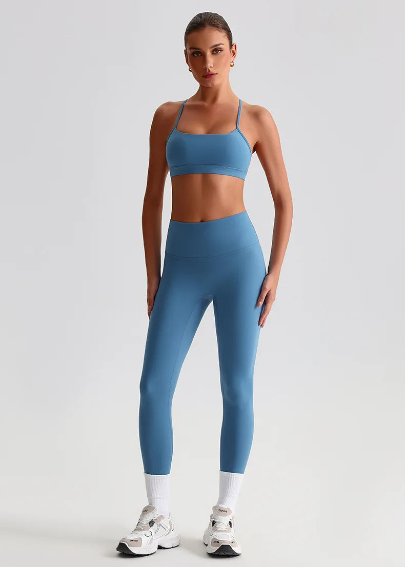 Reggiseno Sportivo con Scollo Quadrato e Spalline Incrociate sulla Schiena