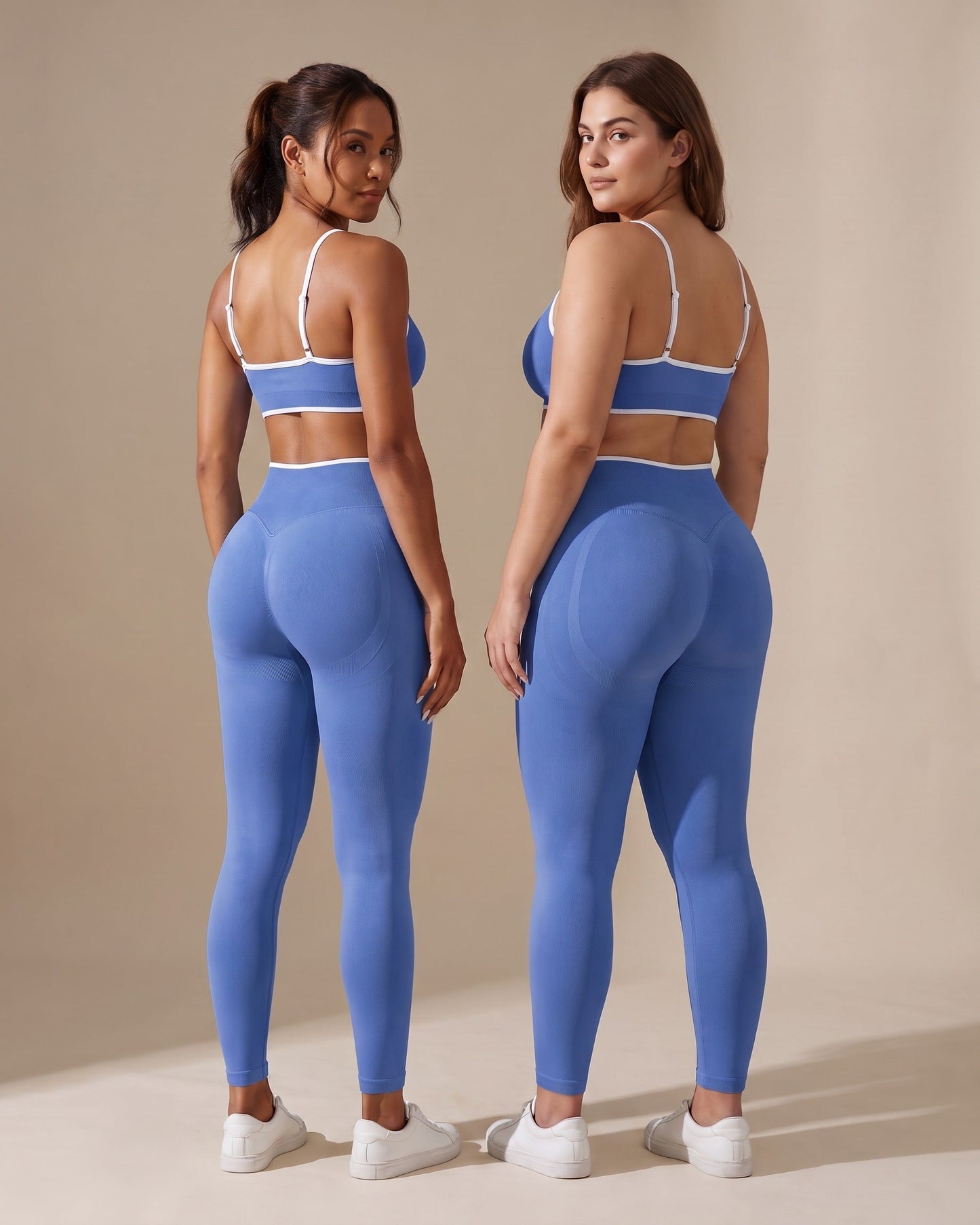 Leggings Push-Up Sculptline Edge Blu Provenza indossato da due donne con corporature diverse