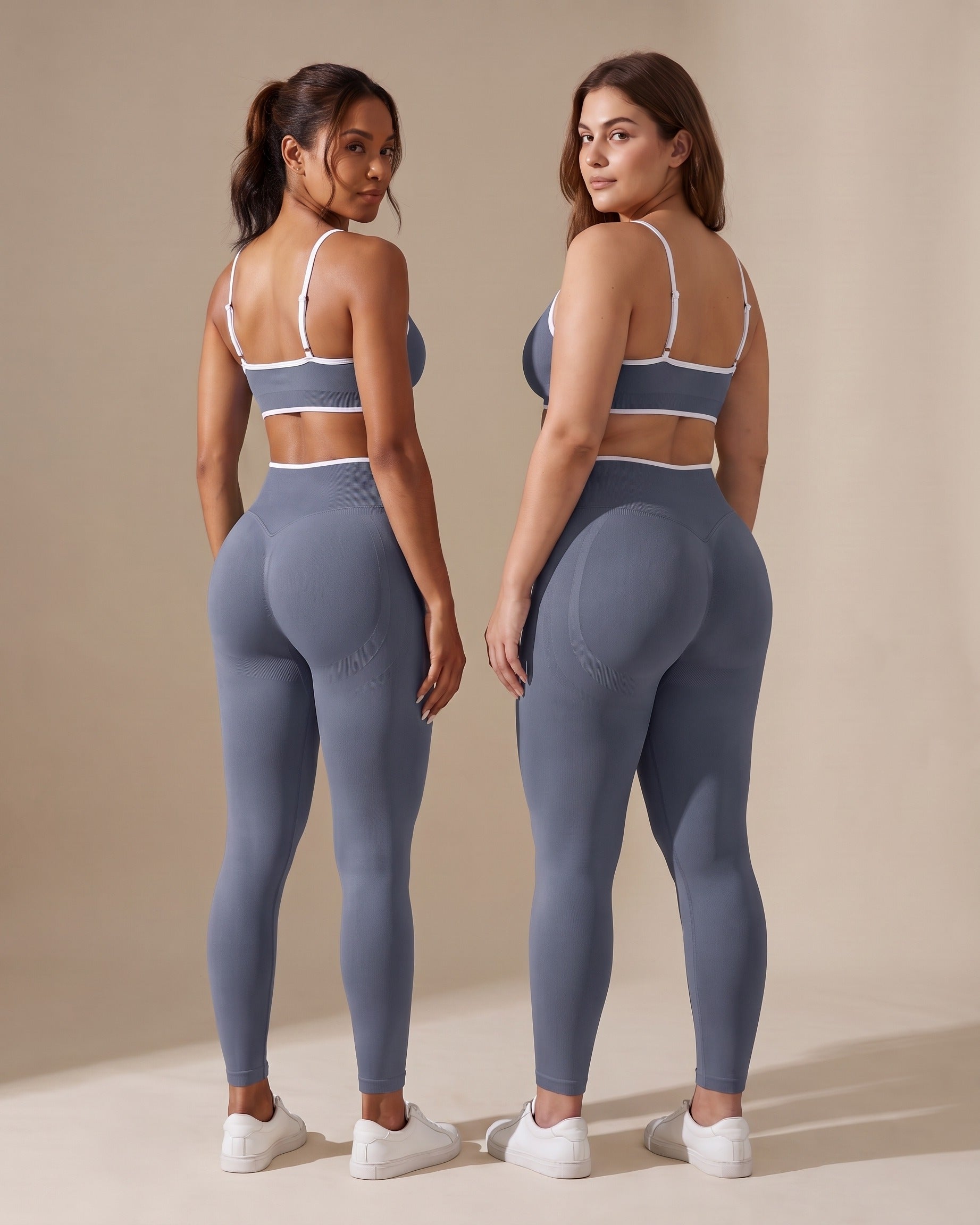 Leggings Push-Up Sculptline Edge Grigio Ghiaccio indossato da due donne con corporature diverse