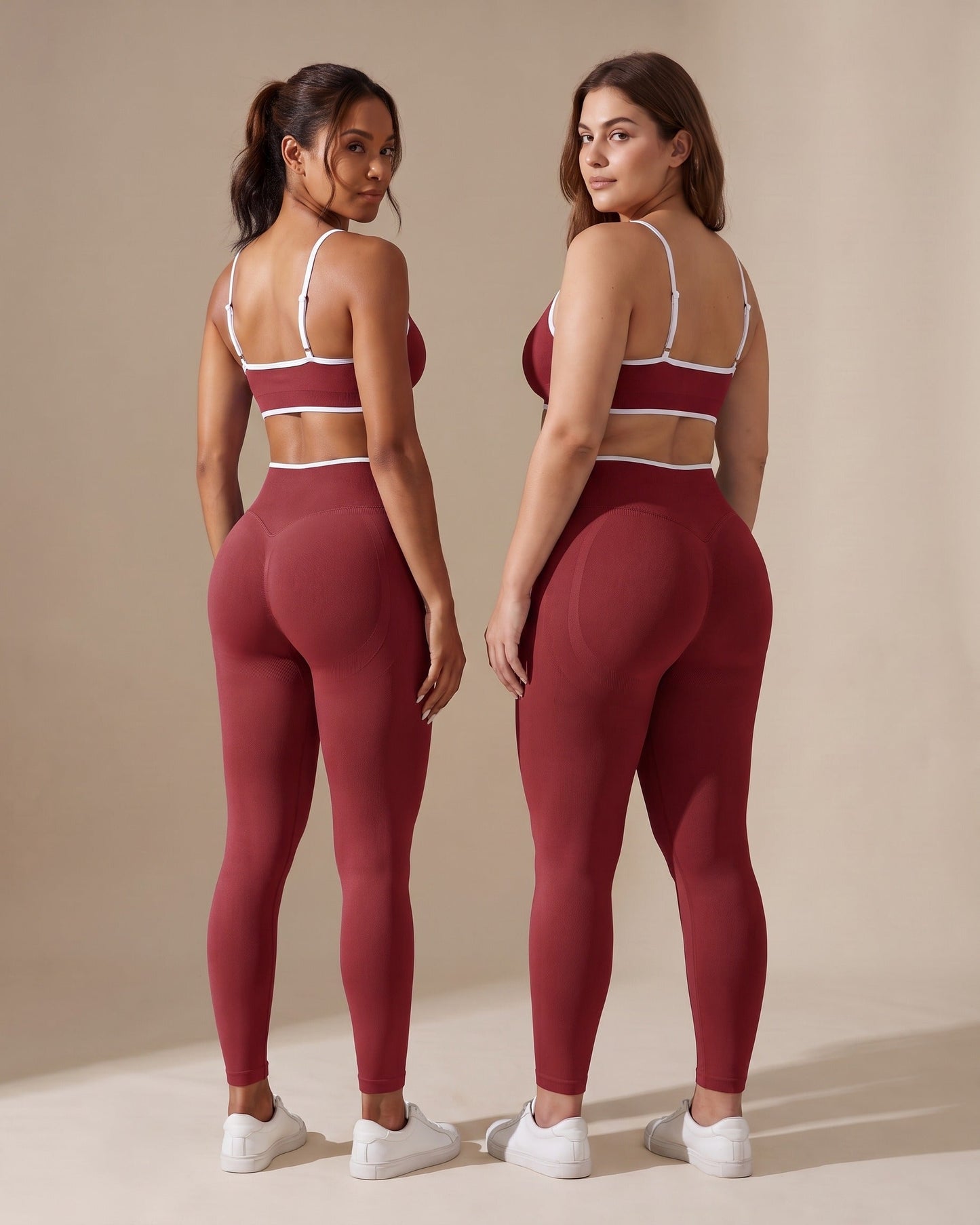 Leggings Push-Up Sculptline Edge Rosso Ciliegia indossato da due donne con corporature diverse