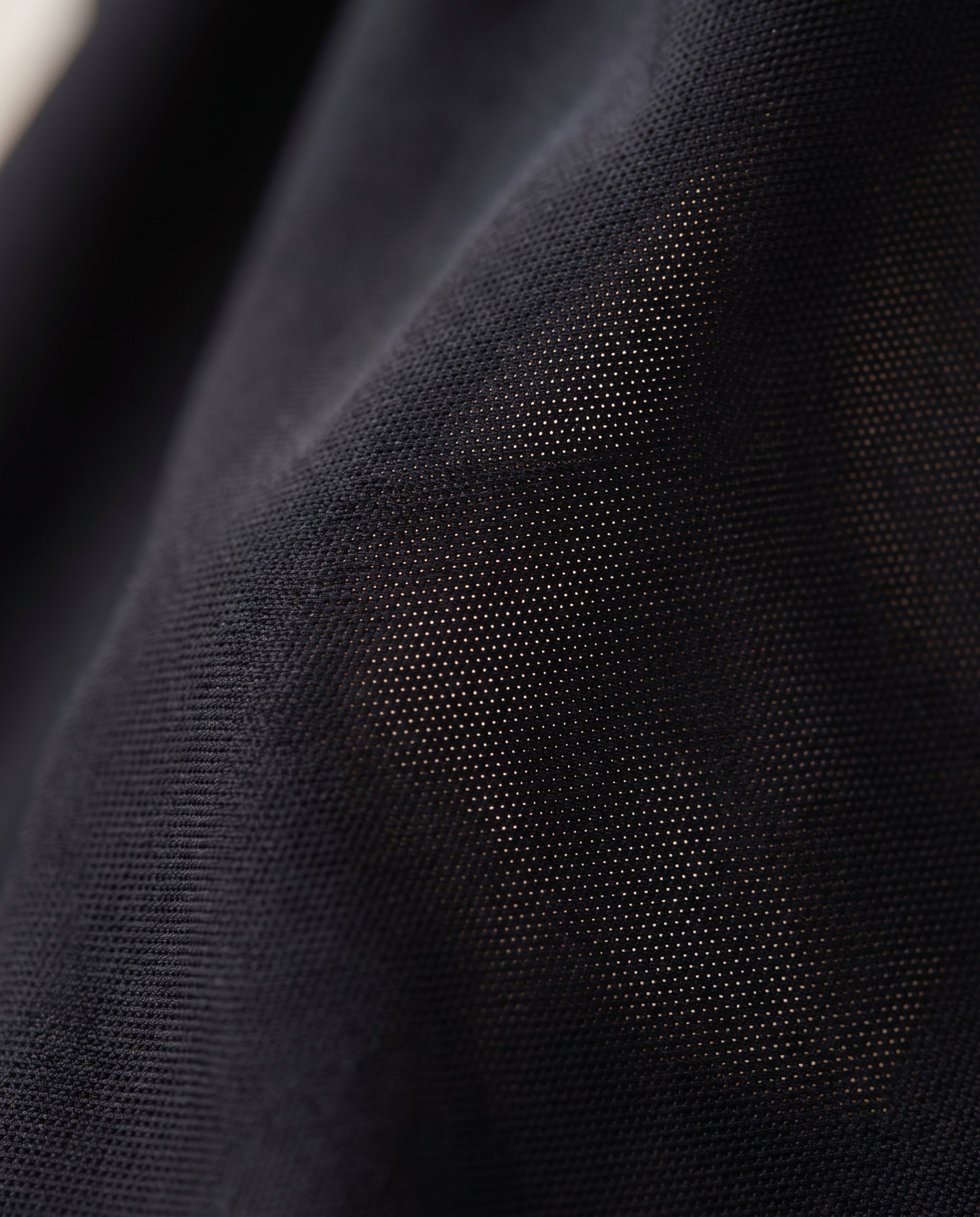 Marabella – bikini tan-through Rolvea (macro tessuto tan-through)
