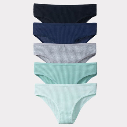 5 × Slip Pureline in omaggio · inclusi nei 10 del pack · Colori assortiti