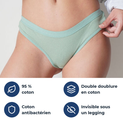 Tanga Pureline : 95 % coton, double doublure en coton, invisible sous un legging