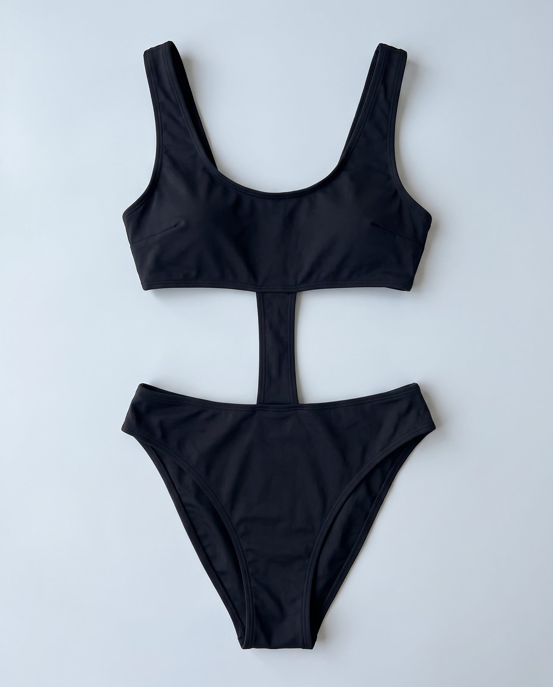 Solaro costume intero tan-through nero — packshot · Rolvea